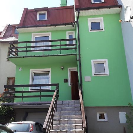 Pokoje Goscinne, Nadmorska 3 Ustka Exterior photo